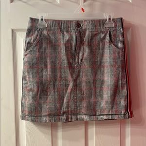 cute and comfortable skirt from Hollister